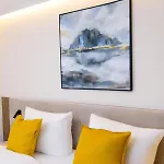Twentyfour Living 아파트호텔 바트우라하