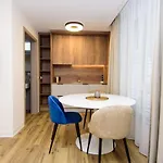 Twentyfour Living 4* 바트우라하