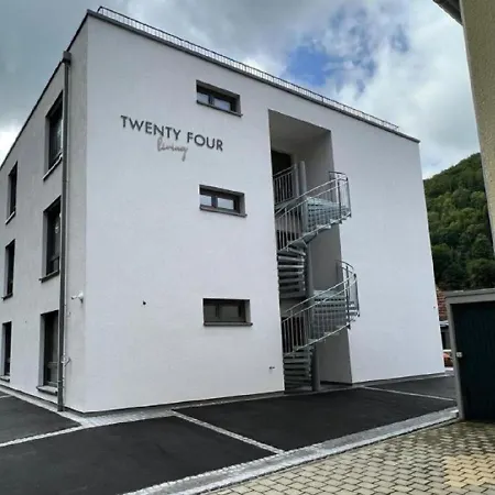 Aparthotel Twentyfour Living