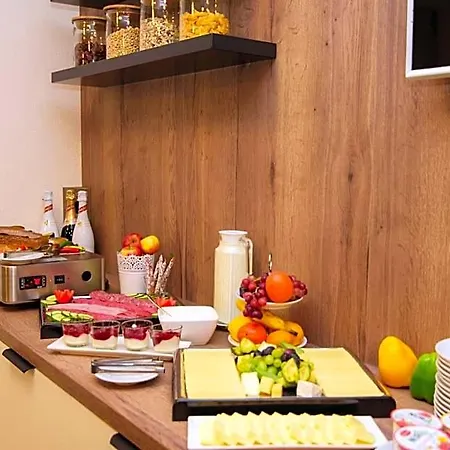 Twentyfour Living Aparthotel