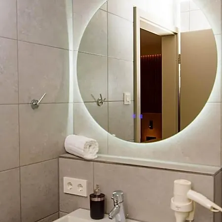 Twentyfour Living Aparthotel