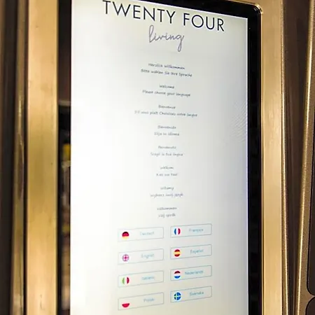 Aparthotel Twentyfour Living 4*