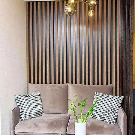 Aparthotel Twentyfour Living
