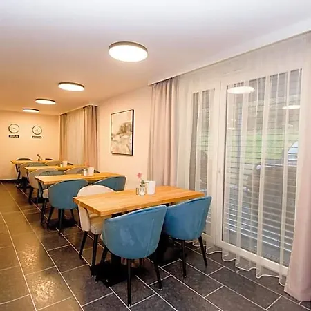 Aparthotel Twentyfour Living Bad Urach