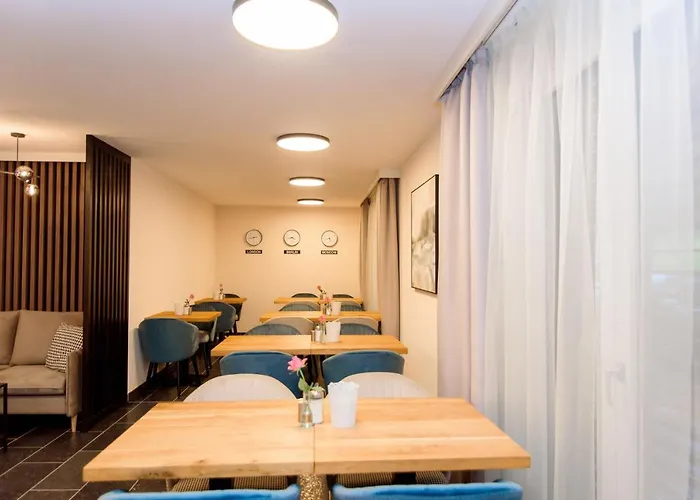 Twentyfour Living Lägenhetshotell 4*