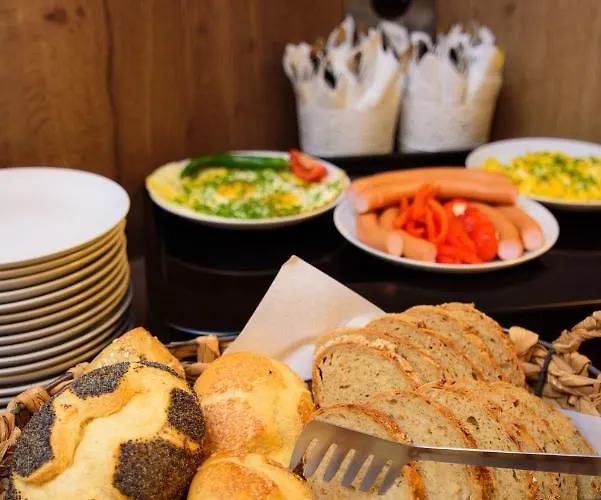 Lägenhetshotell Twentyfour Living Bad Urach